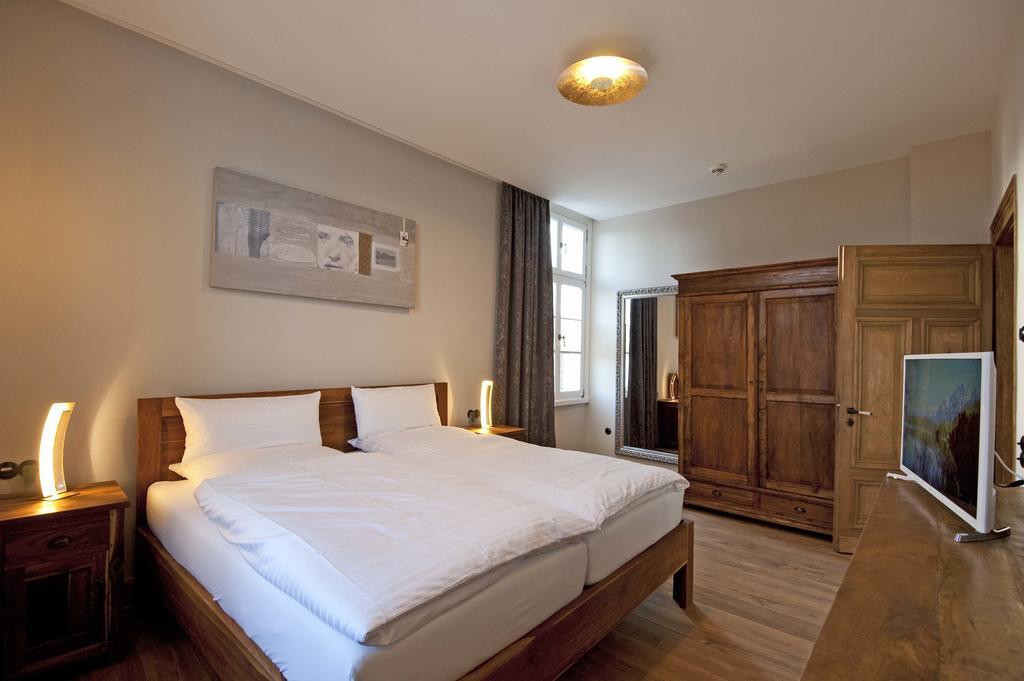 Hotel 1782 "Aussenstelle" Premiumwohnungen - Contactless Self Check-In 雷姆沙伊德 外观 照片