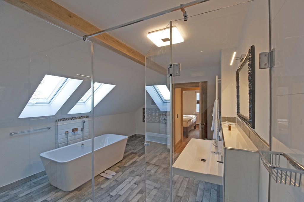 Hotel 1782 "Aussenstelle" Premiumwohnungen - Contactless Self Check-In 雷姆沙伊德 外观 照片